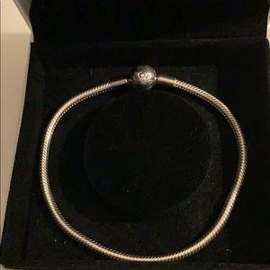 Pandora Smooth Silver Round Bracelet sz 20